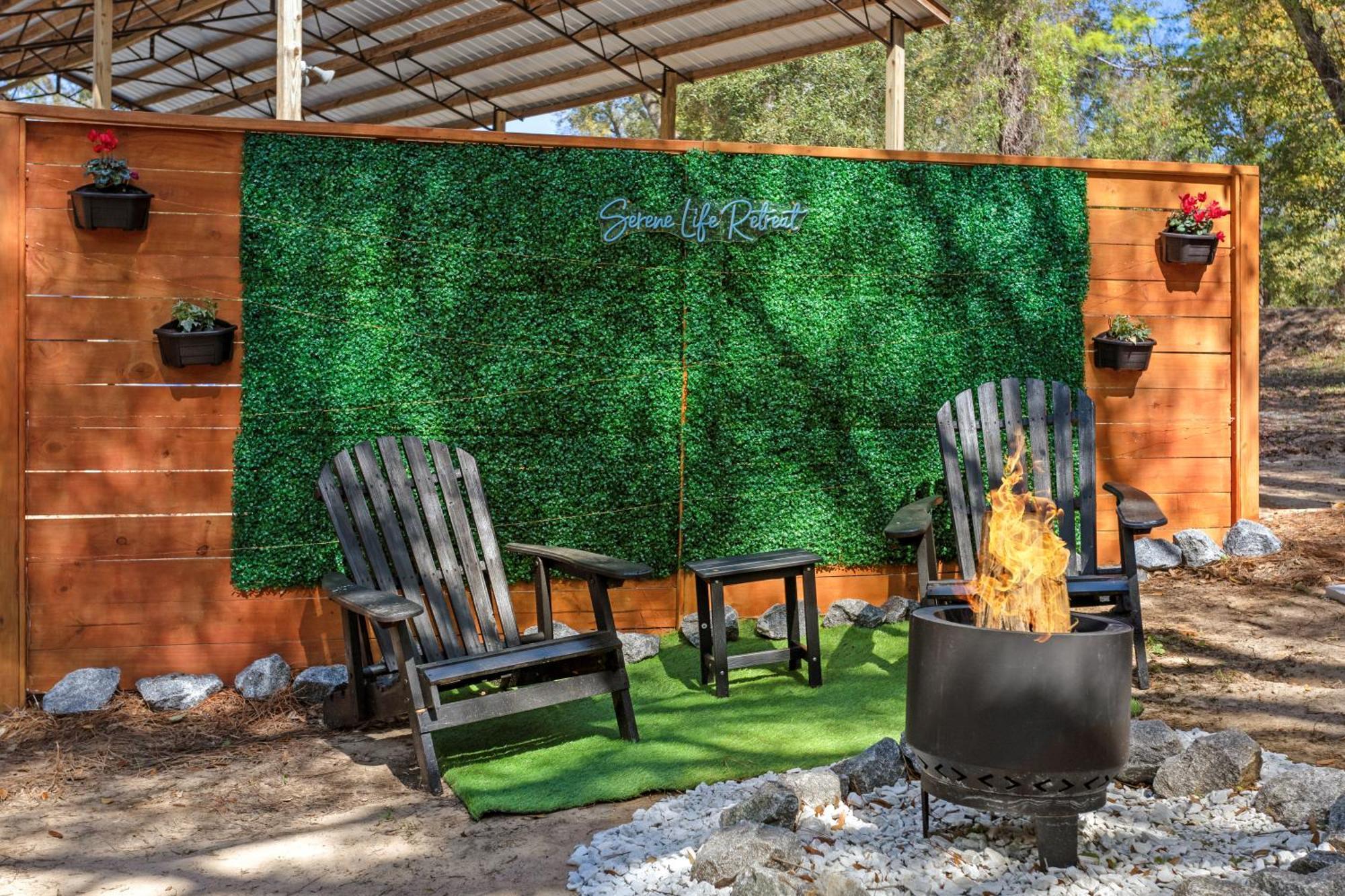 Serene Life Retreat Чипли Экстерьер фото