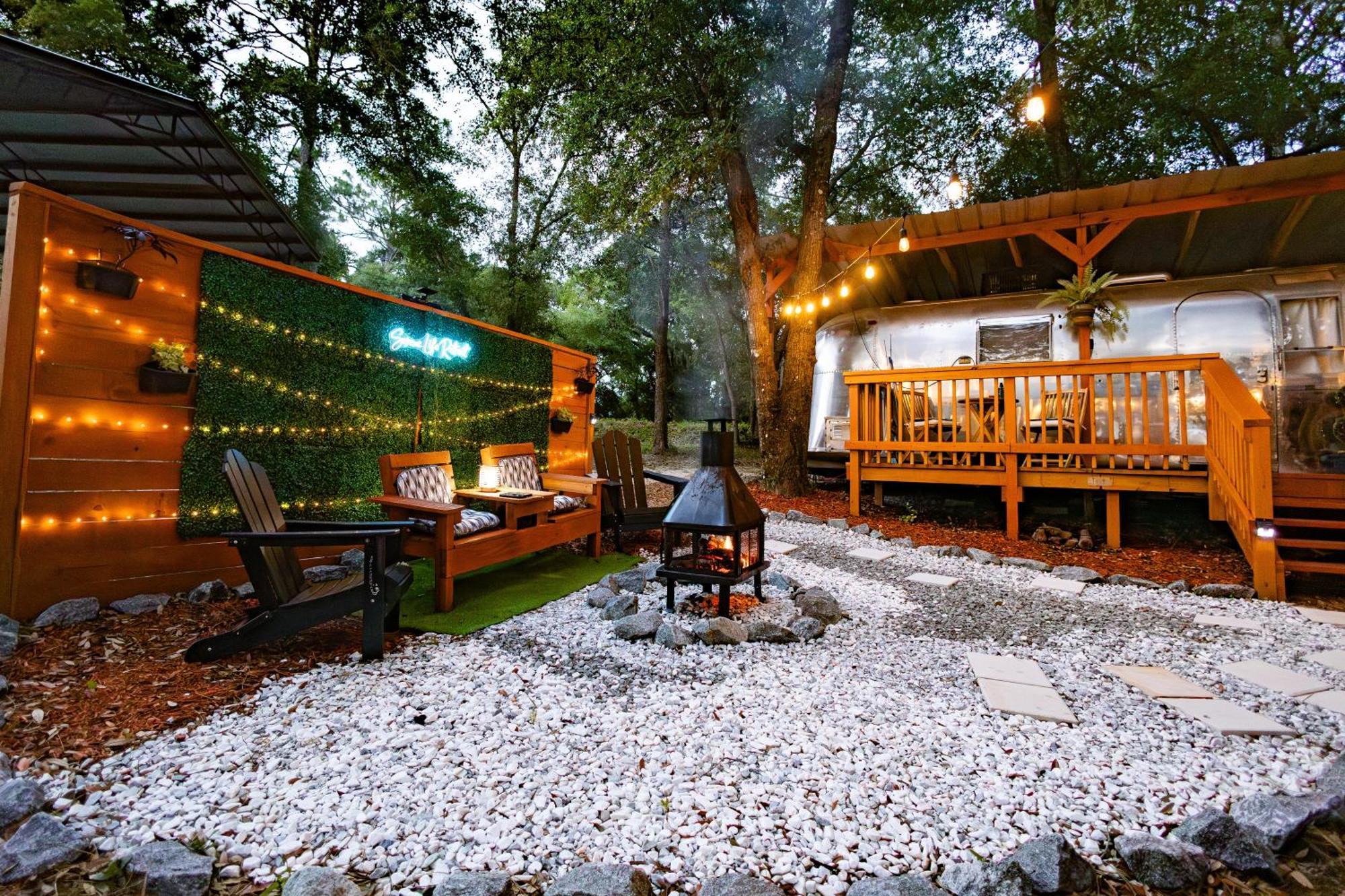 Serene Life Retreat Чипли Экстерьер фото